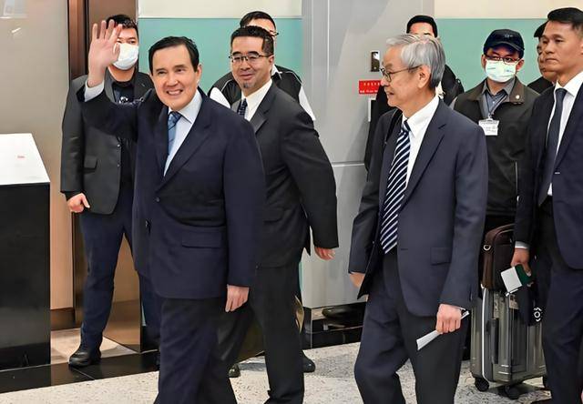 西班牙乙组联赛_特朗普对华连开3枪西班牙乙组联赛,否定“台湾属于中国”?国民党递出两句话