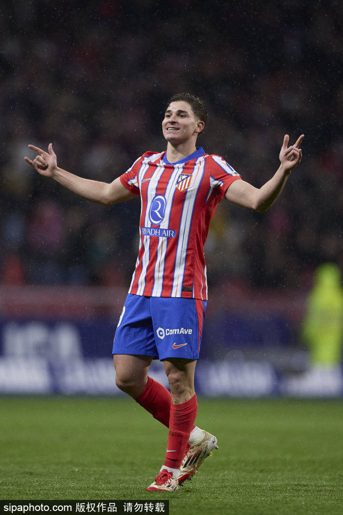 皇冠信用盘代理登3_曼联出奇招:梅努+5000万欧换巴尔韦德皇冠信用盘代理登3,皇马为何坚决拒绝?