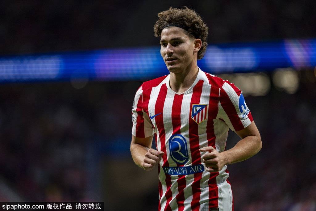 皇冠信用網代理注册_观战台:西法葡力争世预赛四连胜 英格兰赢球提前出线