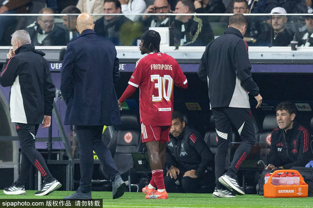 皇冠代理如何申请_欧冠-埃基蒂克反戈维尔茨两助攻 利物浦5-1法兰克福止4连败