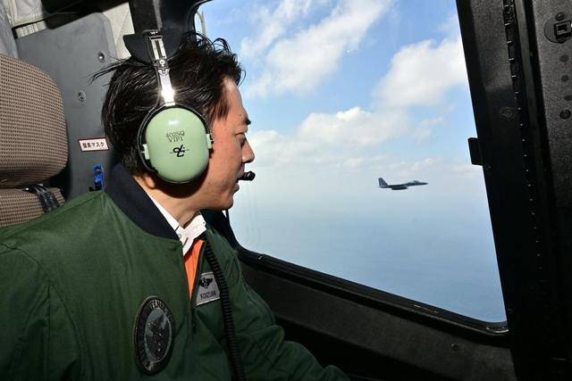 信用网如何申请
_高市早苗还没道歉信用网如何申请
,在台岛300公里外,日本防相扬言“应对危机”