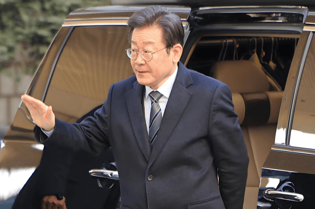 皇冠信用登2代理_李在明还未登机访华皇冠信用登2代理,日韩就共同抗议中国?韩国总统已先和高市早苗约好见面地点